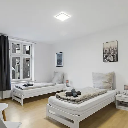 Apartment Bege Apartments: Workspot
