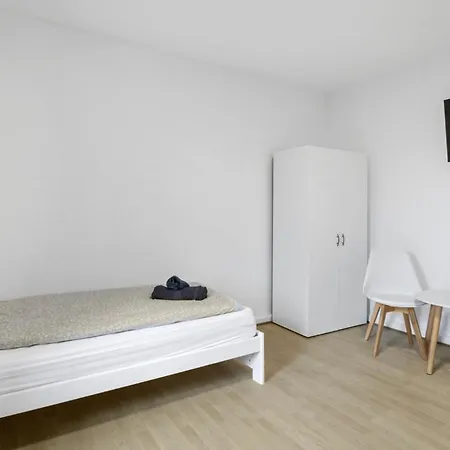 Apartment Bege Apartments: Workspot