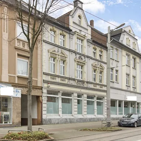 Apartment Bege Apartments: Workspot *